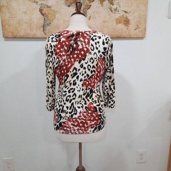 Floral/leopard/sequin stretch sweater - BCBG Max Azria brand - Picture 3 of 12
